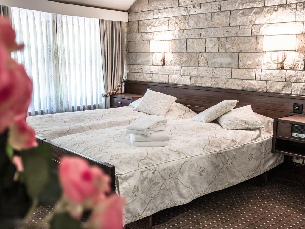 Martigny Hotel Restaurant La Porte D'Octodure מראה חיצוני תמונה